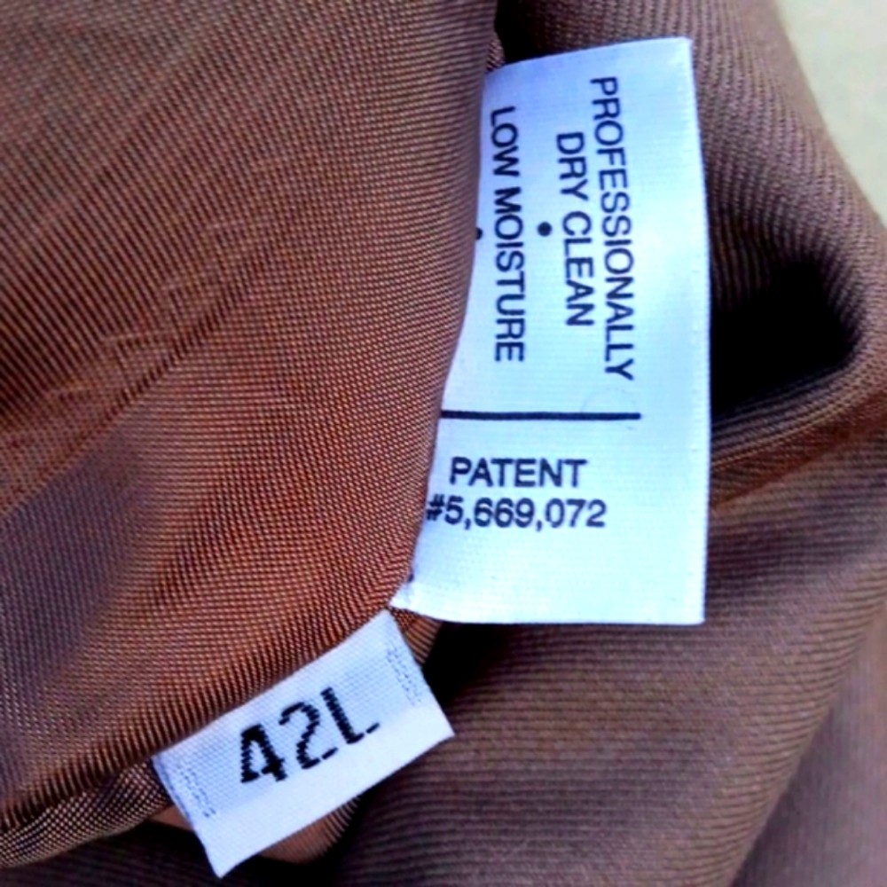 HART SCHAFFNER MARX MEN'S PURE WOOL (2) BUTTON LUXURY BLAZER (USA) - Picture 15 of 17